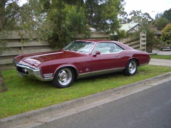 68 Riviera GS