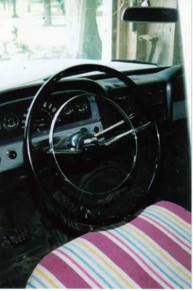 steering_wheel_instrument_panel